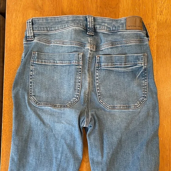 American Eagle Flare Jeans - Picture 4 of 4